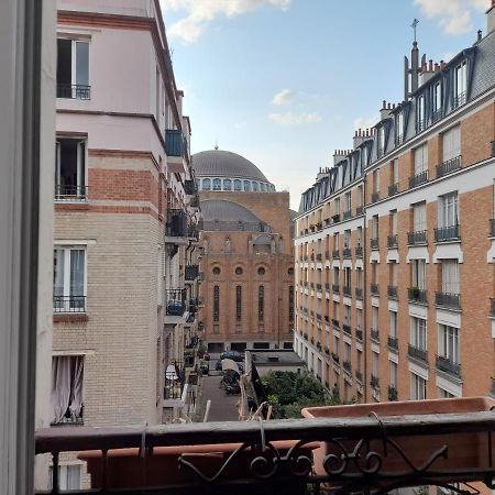 Un Appartement Typique Parisien / A Typical Parisian Apartment Exterior photo